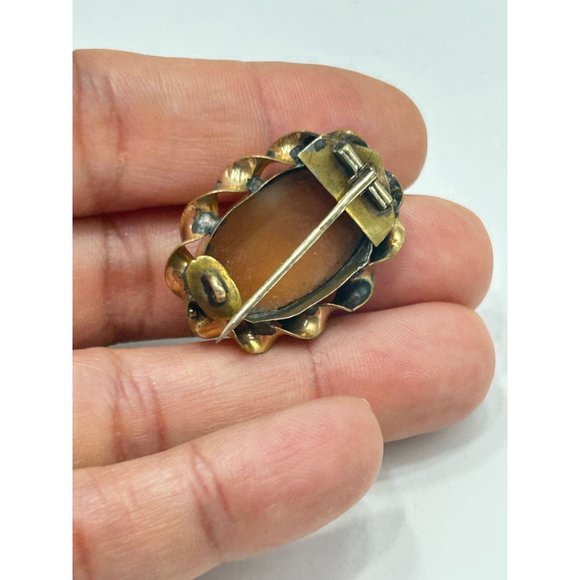 Vintage Carved Genuine Shell Cameo Brooch Rebecca at the Well Scenic Collectible - Picture 7 of 8